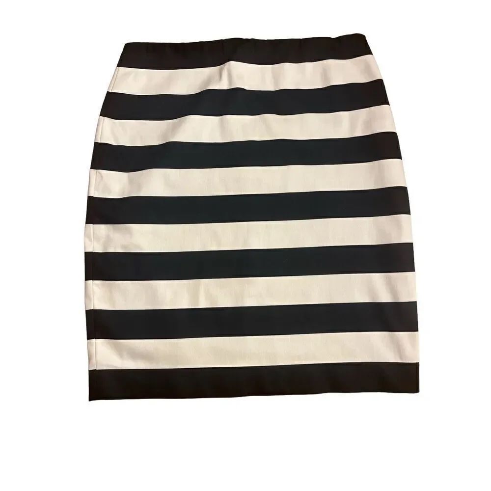 Robert Rodriguez skirt black & off white sz 2